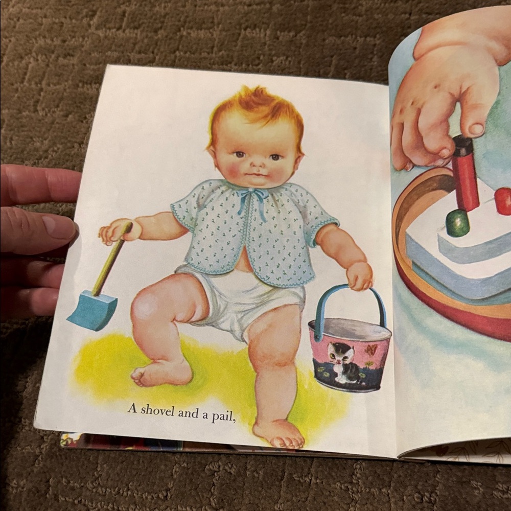 Vintage 1959 Classic Children's Book Baby's Christmas Little Golden - Picture 16 of 16